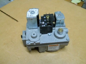 New OEM White Rodgers 36E28 201 HVAC Furnace Gas Valve 36E28201 - Picture 1 of 8
