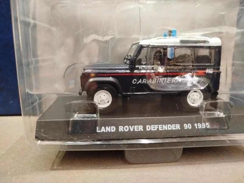 Modellino auto die cast de agostini carabinieri Land rover Defender 90 1995  # - Immagine 1 di 1