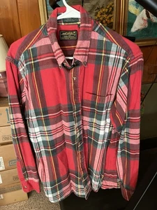 Men's Eddie Bauer Red Plaid Flannel Shirt Size Large - Picture 1 of 4