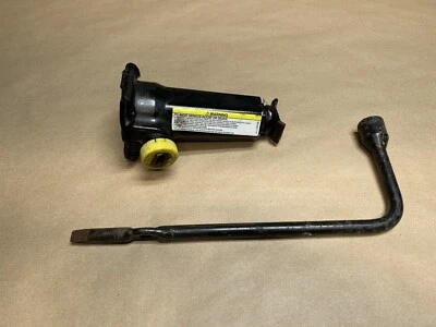 Jeep Wrangler TJ 1997-2006 OEM Factory Jack and Lug Wrench Set  FREE SHIPPING - Image 1 of 2