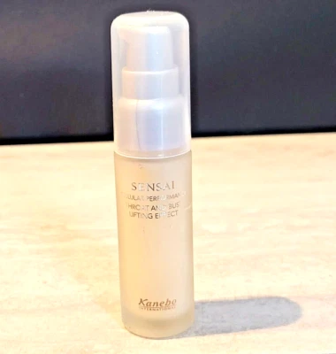 KANEBO SENSAI THROAT AND BUST LIFTING EFFECT FORMULA ~NWOB - Imagem 1 de 3