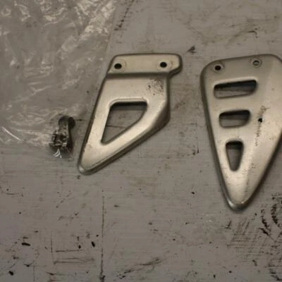 98-03 JUEGO TRASERO SUZUKI TL1000R JUEGO TRASERO PROTECTOR TALÓN JUEGO CUBIERTA BB267 Foto 1 de 4