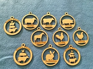 Personalised Farm  Pet Christmas  MDF Decoration Bauble Cow, Pig, Horse, Rabbit, - Picture 1 of 16