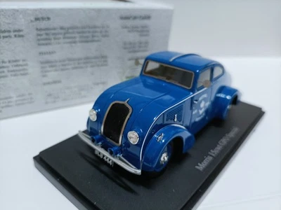 AutoCult 1:43 UK Morris 15cwt GPO Special Post Simulation Car Model - Image 1 of 4