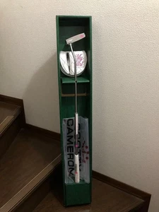 Scotty Cameron 2025 My Girl Limited Pink & Pearls putter 34” RH con scatola nuovo RARO - Foto 1 di 14