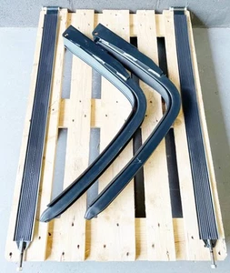 Fuel Tank Brackets and Straps for Mercedes Atego Axor 560mm x 640mm - Picture 1 of 6