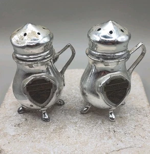 Vintage Michigan Salt And Pepper Shakers Mackinac Bridge Souvenir Silver Tone - Picture 1 of 8