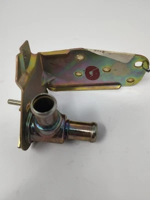 Conjunto de válvula de control de agua para calefacción Ford DOHZ-18495-A genuino OEM NUEVO COMO NUEVO  Foto 1 de 4