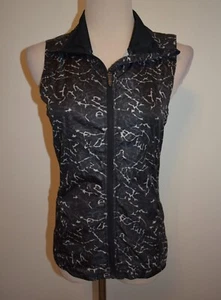 Womens Under Armour Vest Fitted Zip All Season Gear Sleeveless Jacket XS - Picture 1 of 3