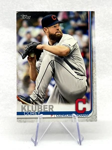 Corey Kluber 2019 Topps Series 1 #336 Cleveland Indians - Bild 1 von 2