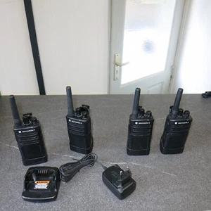 4er Set Motorola XT 420 mit 1x Standlader Akku - Zdjęcie 1 z 14