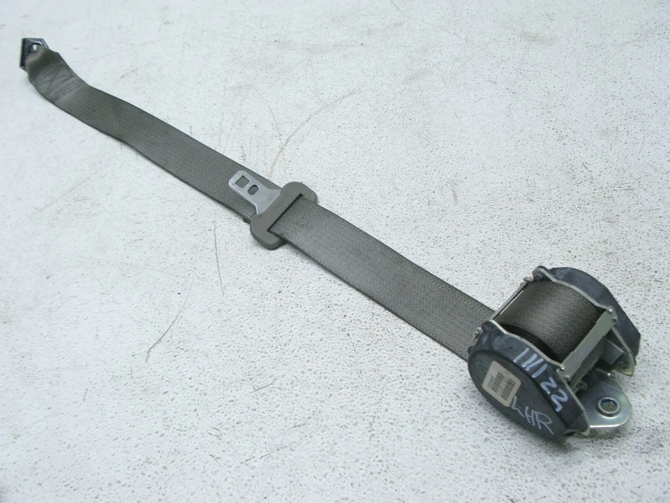 Chrysler Sebring 2008-2010 (convertible) retractor cinturón seguridad trasero izquierdo Foto 1 de 4