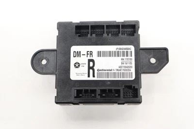 Chrysler Voyager 2020 módulo de control de puerta del pasajero delantero derecho OEM 68424450AC Foto 1 de 4