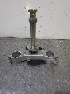 2006-2025 Suzuki GSXR 600 750 OEM LOWER TRIPLE TREE CLAMP - Picture 1 of 10