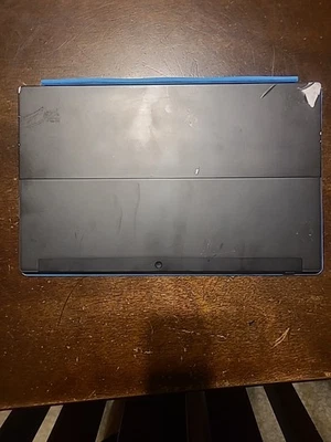 Microsoft Surface Windows RT - Modelo 1572 - 32GB Quad Core 1.71 GHz Testado - Imagem 1 de 4