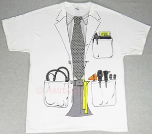 MEDICO MEDICO-MASCHIO-Leslie Arwin Dr. M.D. T shirt salute medico S-2XL NUOVA! - Foto 1 di 3