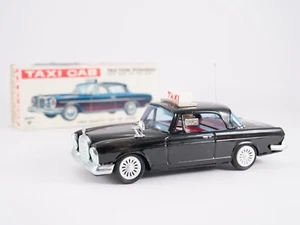 ICHIKO Japan friction Powered Taxi Cab Mercedes tôle friction 20 cm en boîte - Picture 1 of 14