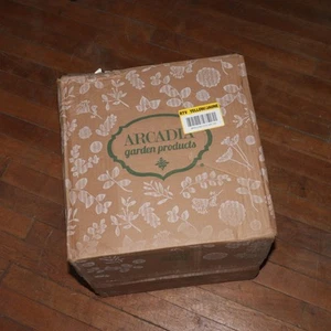 (1-Pk) Arcadia Etched Pot Cement 12 x 10 FM30-CT - Picture 1 of 4