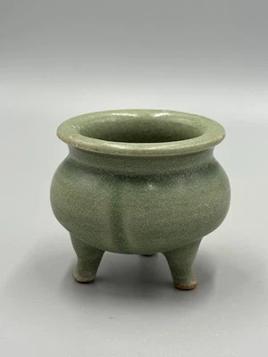 Antiguo quemador de incienso de porcelana Longquan de la dinastía Ming china de 3"" Foto 1 de 4