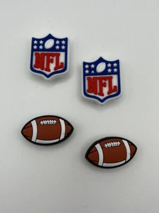 NFL Logo und Fußballhelm für Crocs Schuh Charms Jibbitz - 4 Stück - Bild 1 von 1