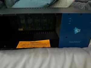 API 500 6B 6-slot 500 Series Lunchbox - Picture 1 of 2