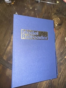 Modelleisenbahner Magazin 2020 Ganzjahr blau Binder 12 Hefte 10 - Bild 1 von 23