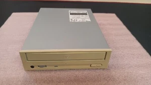 TEAC CD-532S 32X CD-ROM DRIVE SCSI 50 PIN INTERFACE INTERNAL DRIVE - Photo 1/4