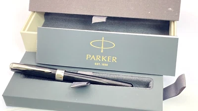 PLUMA ESTILOGRÁFICA PARKER SONNET SERIES EN CAJA RARA NEGRA CROMO MOLDURA 18K MEDIANA NUEVA EN CAJA Foto 1 de 4