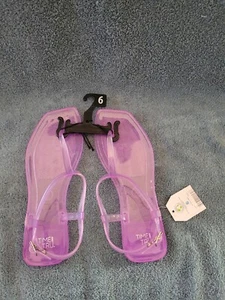 Time And Tru Jelly Damen-Flip-Flop-Schuhe mit Riemen Größe 6 lavendelfarben Strandsandalen - Bild 1 von 5