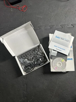 Brand New Freecom 3.5" External Floppy Disk Drive With Manuals Driver & Discs - Image 1 of 4