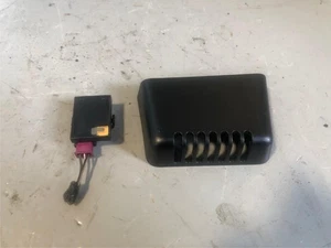 Discovery Sport Rain Humidity Sensor BJ32-18D693-BA L550 Land Rover - Picture 1 of 12