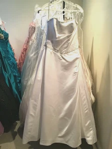 ZURC for Impression NEW Wedding Dress Bridal Ball Gown Embroidered WHITE 10 - Picture 1 of 12