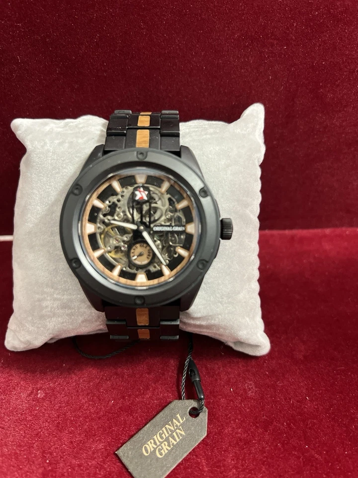 ORIGINAL GRAIN GRAND OLE OPRY Rugged Automatic 44mm - Image 1 of 4