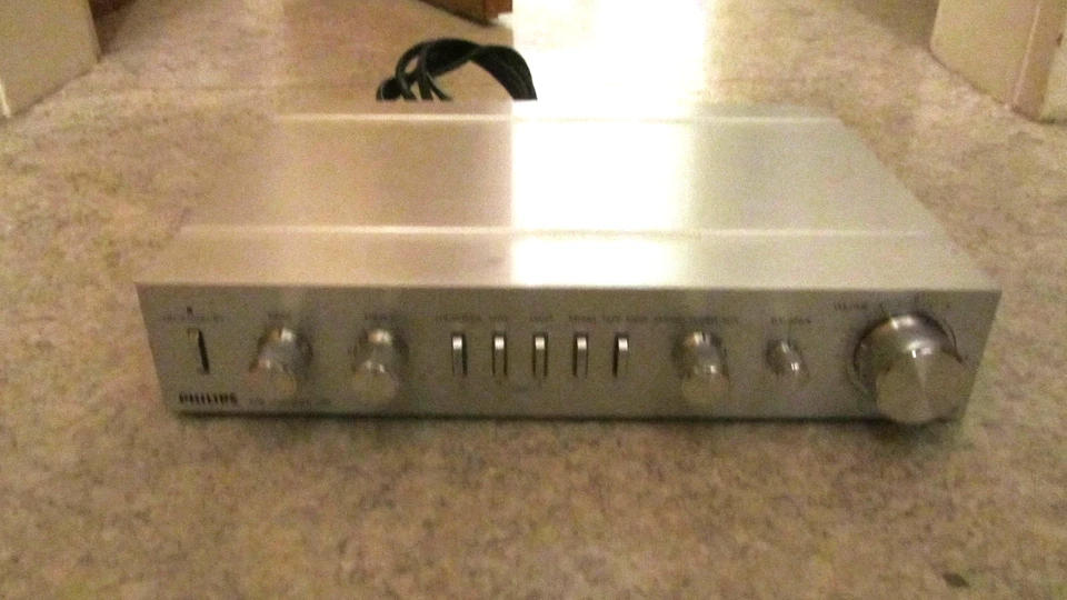 Philips Pre Amplifier Vor-Verstärker 22 AH 209/00, Power Amp Hifi System - Bild 1 von 4