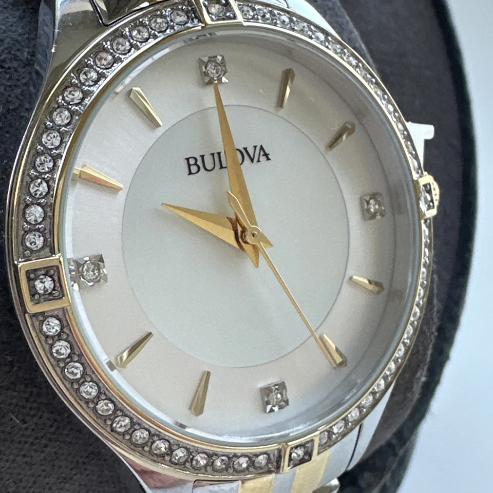 Женские кварцевые часы Bulova с акцентом на кристалл двухцветные 32 мм 98L273 - Изображение 1 из 4