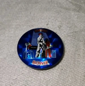 Vintage 1980s David Bowie Chrome Pinback Button - Picture 1 of 4