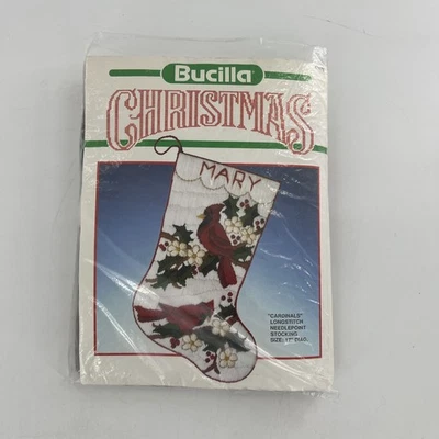 Kit de meias de Natal vintage Bucilla Cardinals Longstitch Needlepoint 17" LEIA - Imagem 1 de 4