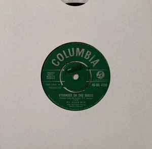 Mr Acker Bilk-Stranger On The Shore Vinyl 7" Single. 1961 Columbia 45 DB 4750. - Picture 1 of 4