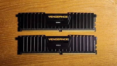 Corsair Vengeance 16GB 2x8GB DDR4 3200MHz Desktop Ram Memory CMK16GX4M2B3200C16 - Image 1 of 2