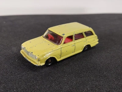 Lesney Matchbox #38 VAUXHALL VICTOR ESTATE WAGON Red Interior BPW. - Image 1 of 4
