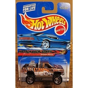 Camión Nissan Hot Wheels #021 2000 vintage - Attack Pack serie 1/4 - Imagen 1 de 4