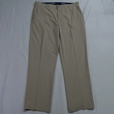 Pantalones de vestir rectos IZOD 36 x 32 tecnología caqui frente plano Foto 1 de 4
