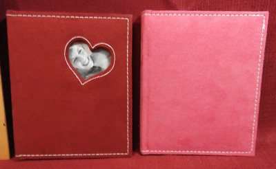 2 álbumes de fotos para 4" x 6" -24 cada uno = 48 fotos MYX material borgoña y rosa Foto 1 de 4