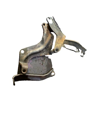 吉普 Cj5 Cj7 80-83 2.5 4 Cyl Iron Duke 4 cyl Alternator 安装支架 原始设备制造商 — 第 1/2 张图片