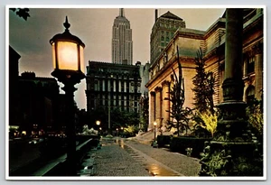 Postcard New York Public Library New York City - Picture 1 of 2
