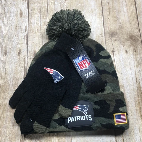 New England Patriots NFL Beanie & Gloves Salute to Service Camo Adult One Size Cover