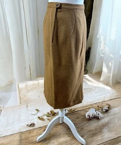 Falda de lana vintage de los años 50 para mujer talla 28” con color cappuchino tejida negocios cálida - Imagen 1 de 6