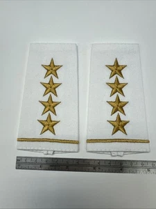 Police Epaulette - 4 Stars - Golden Embroidery With 1 Stripe On White Fabric - Picture 1 of 4