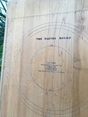 Vintage Wood Cutting Pastry Board Catskill Craftsmen Reversible Farmhouse Prim - Image 1 of 4