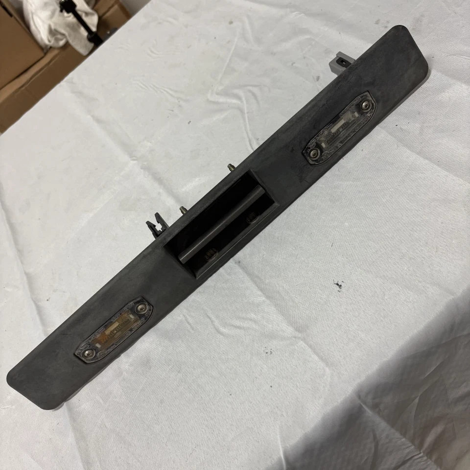 2003-2014 Volvo XC90 Rear Tailgate Trunk Handle w/ Plate Lights OEM Foto 1 de 4